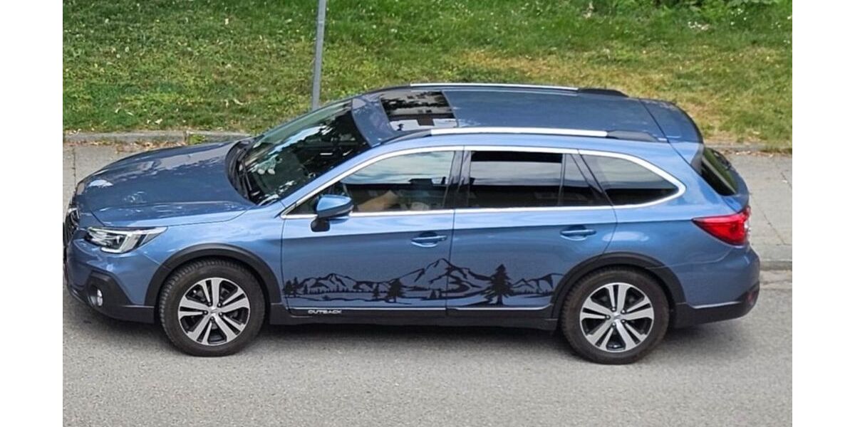 Subaru Outback 42.000 km 26.999 &euro; München 81373