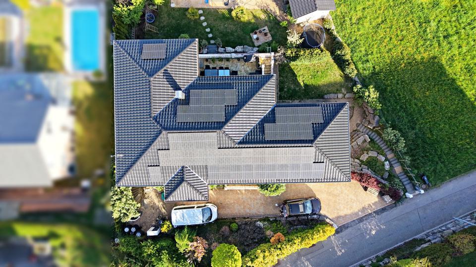 Villa Göppingen Bruckwasen - 7 Zimmer, 206 m&sup2;, 3.500&euro; | Angebot:26566211