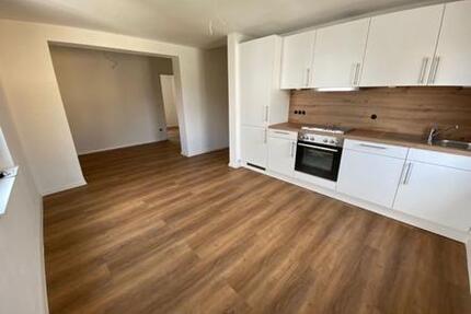 Wohnung Schwandorf - 1.5 Zimmer, 43 m&sup2;, 700&euro; | Angebot:26658351