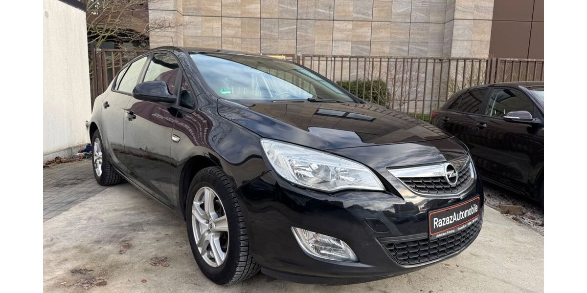 Opel Astra 141.000 km 3.690 &euro; Fürth 90763