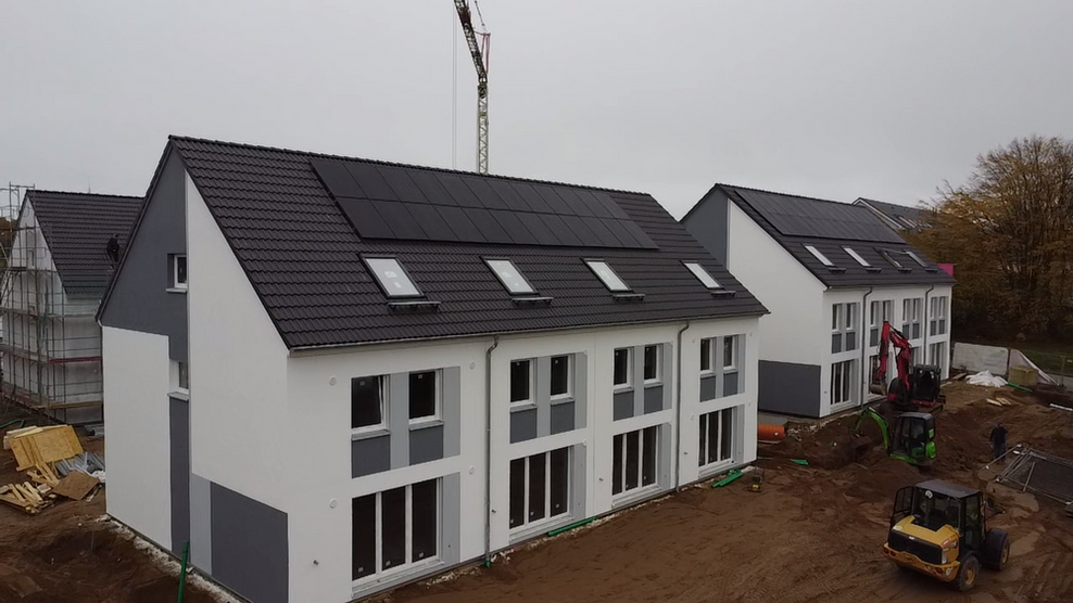 Haus zum Kaufen in Bad Segeberg 469.900 € 136 m²