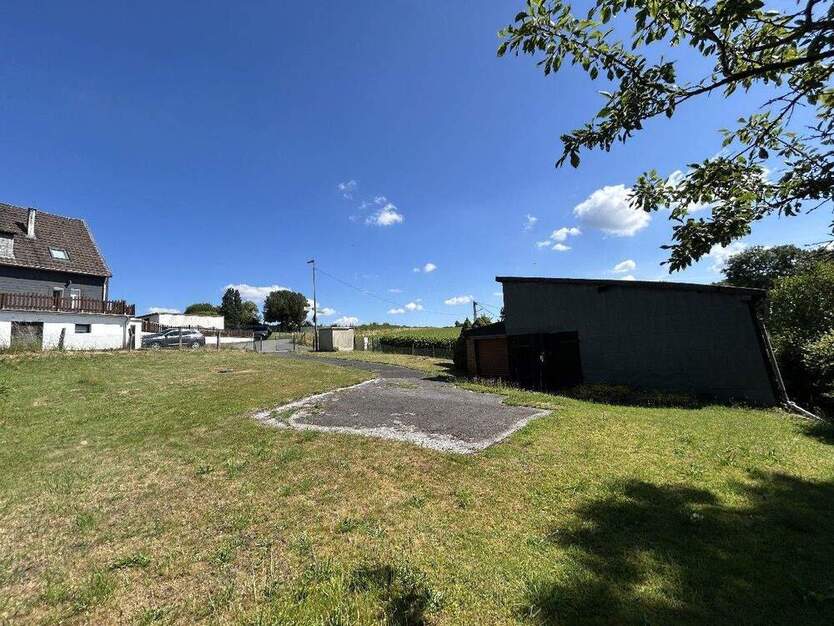 RUHE, NATUR UND WEITBLICK FAMILIENHAUS MIT GARAGE, TERRASSEN UND WEITERE LAND- UND GRÜNFLÄCHE 5 zimmer