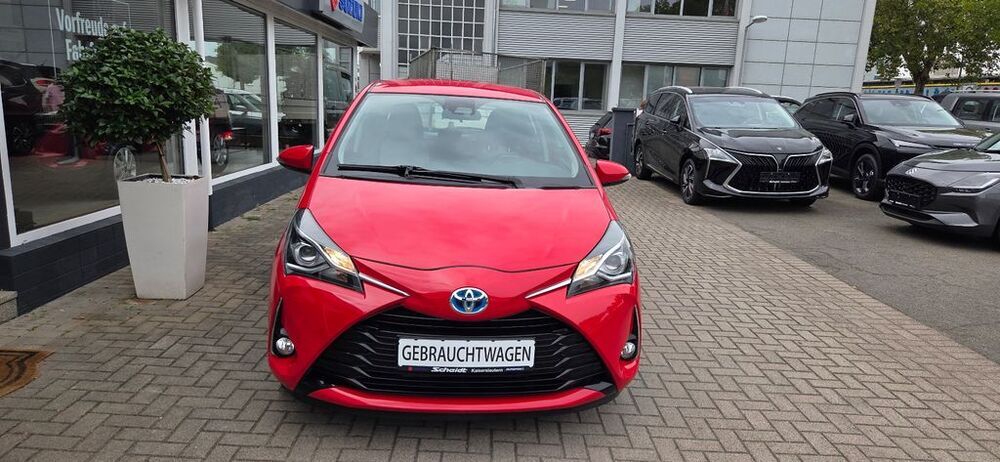 Yaris