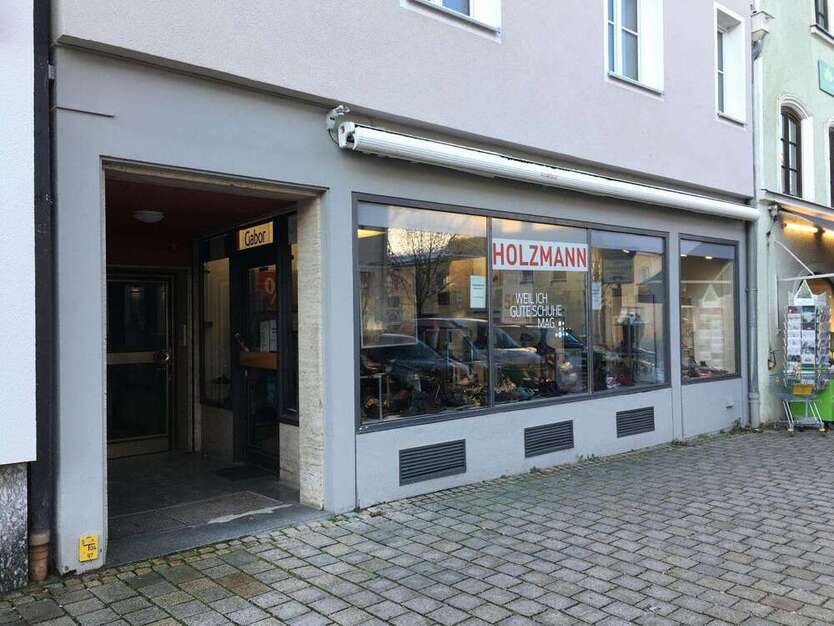 Einzelhandel in Pfaffenhofen 1.600 € 120 m²