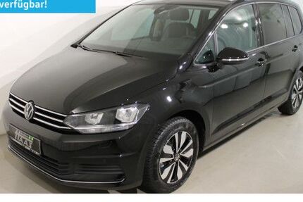VW Touran 2.500 km 41.397 &euro; Olching 82140