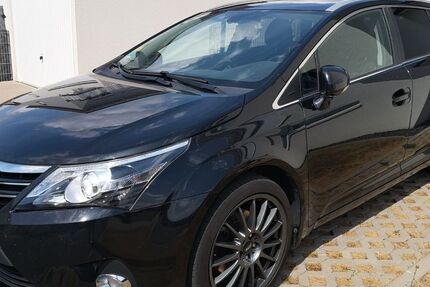 Toyota Avensis 307.322 km 4.200 &euro; Kitzingen 97318