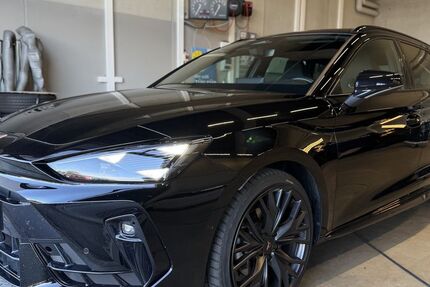 Cupra Leon 15.580 km 31.500 &euro; Memmingen 87700