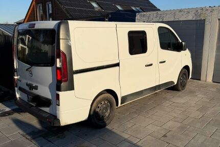 Opel Vivaro 144.000 km 17.998 &euro; Treuchtlingen 91757
