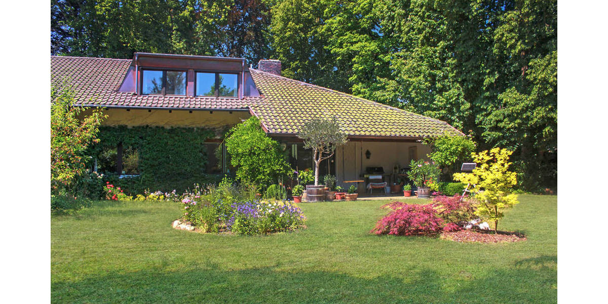 Doppelhaushälfte Grünwald - 7 Zimmer, 200 m&sup2;, 2.690.000&euro; | Angebot:25837357