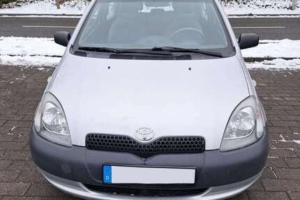 Toyota Yaris 305.000 km 1.500 &euro; Kiel 24113