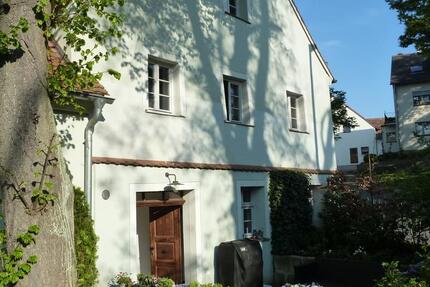 Haus Fürth Atzenhof - 6 Zimmer, 192 m&sup2;, 1.950&euro; | Angebot:24294877