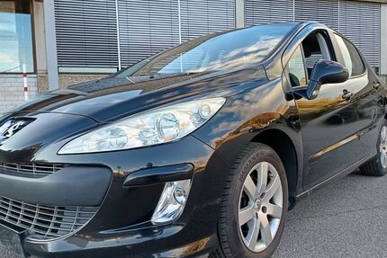 Peugeot 308 245.000 km 2.400 &euro; Lahr-Langenwinkel 77933