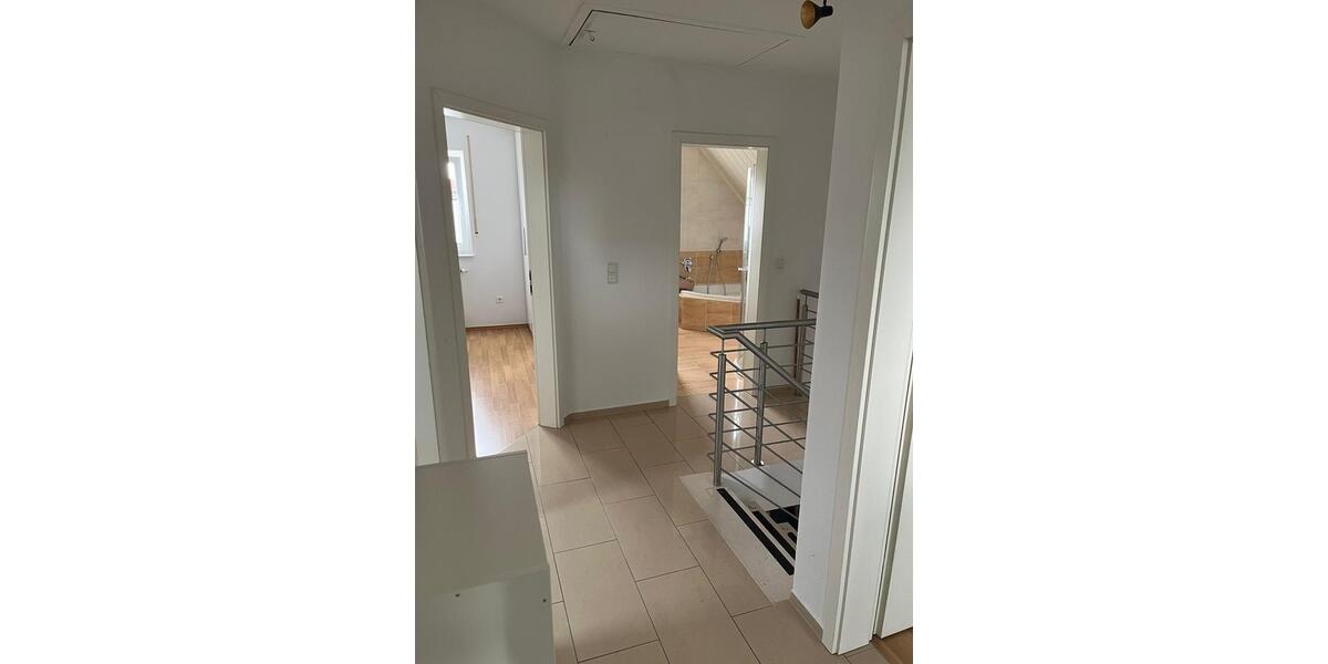 Doppelhaushälfte Vechta - 4 Zimmer, 120 m&sup2;, 1.200&euro; | Angebot:26269263