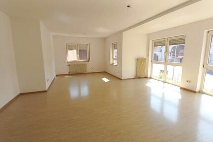 Wohnung Ihringen - 4 Zimmer, 102 m&sup2;, 359.000&euro; | Angebot:26123035