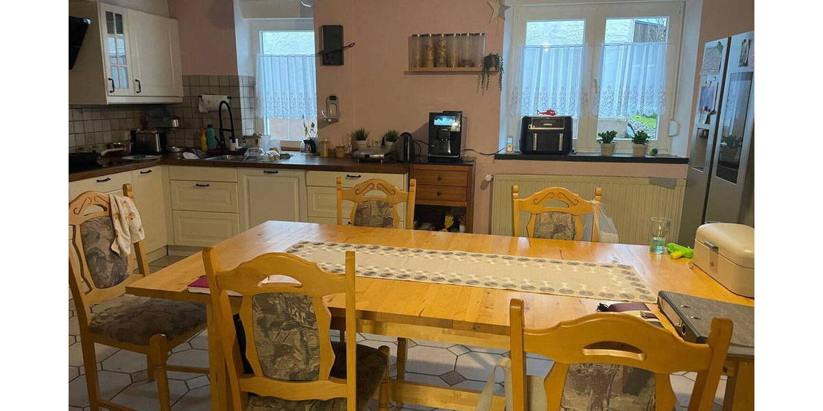 Bauernhaus, Landhaus Schmelz - 8 Zimmer, 180 m&sup2;, 299.000&euro; | Angebot:26128047