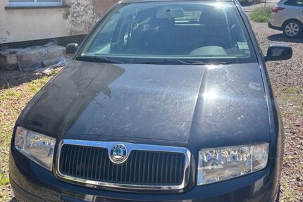 Skoda Fabia 208.000 km 2.900 &euro; Losheim am See 66679