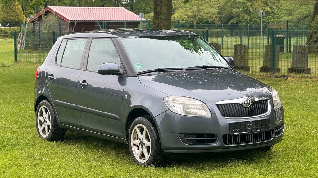Skoda Fabia 243.000 km 1.850 &euro; Fürstenau 49584