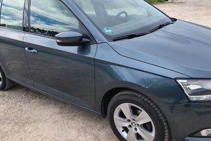 Skoda Fabia 61.000 km 14.100 &euro; Benediktbeuern 83671