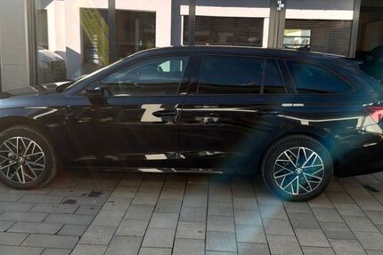 Skoda Octavia 20.074 km 32.950 &euro; Schmallenberg-Niederberndorf 57392