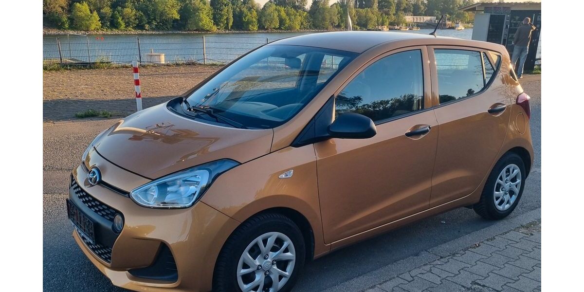 Hyundai i10 107.424 km 4.790 &euro; Wiesbaden-Schierstein 65201