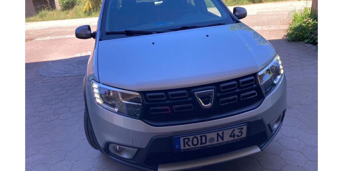 Dacia Logan 162.000 km 4.950 &euro; Waldmünchen 93449