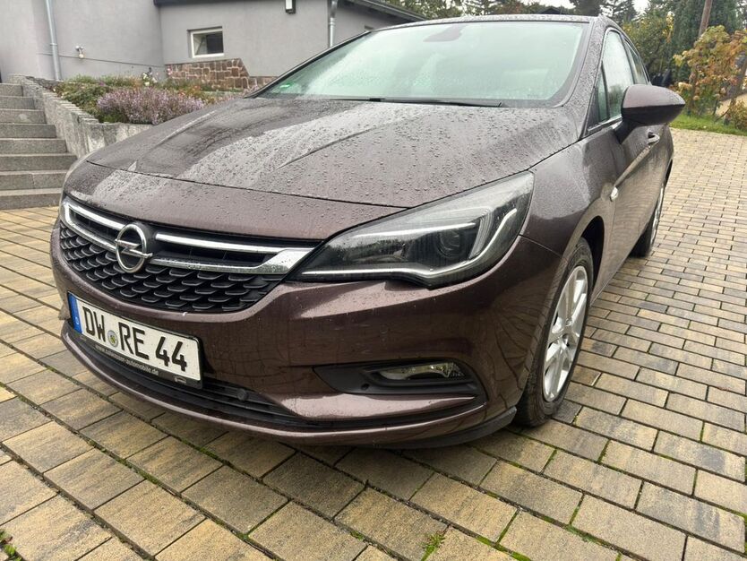 Opel Astra 99.564 km 12.300 € Freital 01705