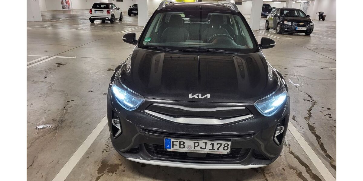 Kia Stonic 53.000 km 12.800 &euro; Bad Vilbel 61118