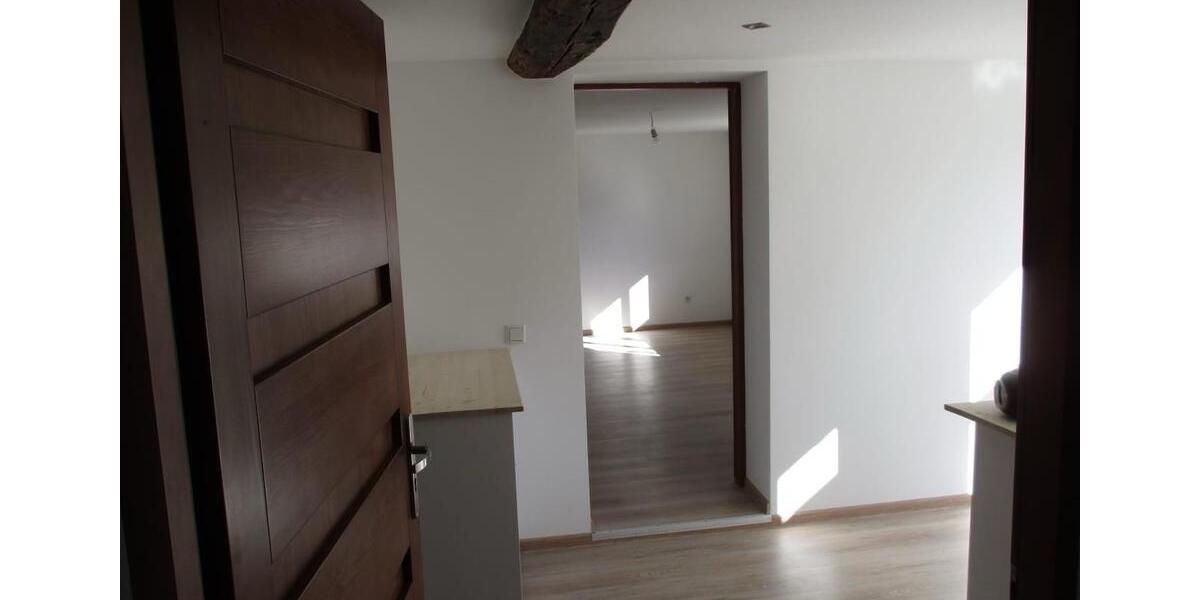 Etagenwohnung Borken (Hessen) - 3 Zimmer, 100 m&sup2;, 860&euro; | Angebot:26102419