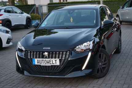 Peugeot 208 49.000 km 14.990 &euro; Falkensee 14612