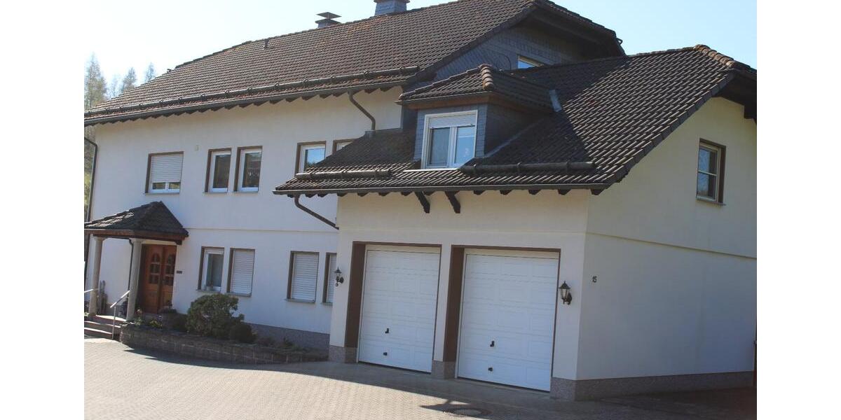 Einfamilienhaus Erndtebrück - 12 Zimmer, 195 m&sup2;, 460.000&euro; | Angebot:26632334