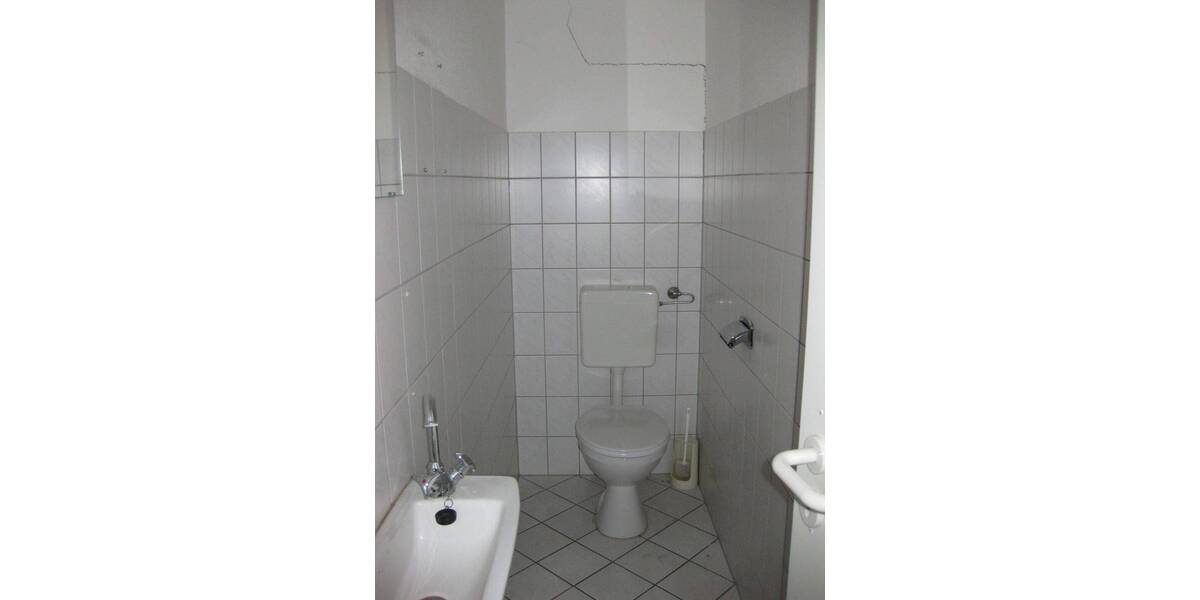 Gewerbeobjekt Artern/Unstrut Artern - 3 Zimmer, 174 m&sup2;, 87.000&euro; | Angebot:25669875
