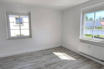 Wohnung Seifhennersdorf - 2 Zimmer, 59 m&sup2;, 320&euro; | Angebot:25692994