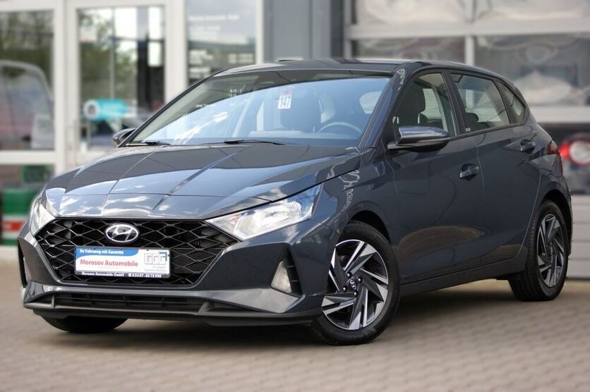 i20