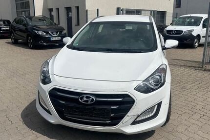 Hyundai i30 167.000 km 4.999 &euro; Hannover 30179