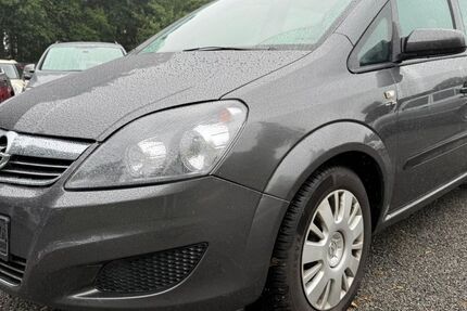 Opel Zafira 187.000 km 1.690 &euro; Soltau 29614