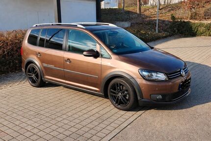 VW Touran 291.500 km 7.500 &euro; Krumbach 86381