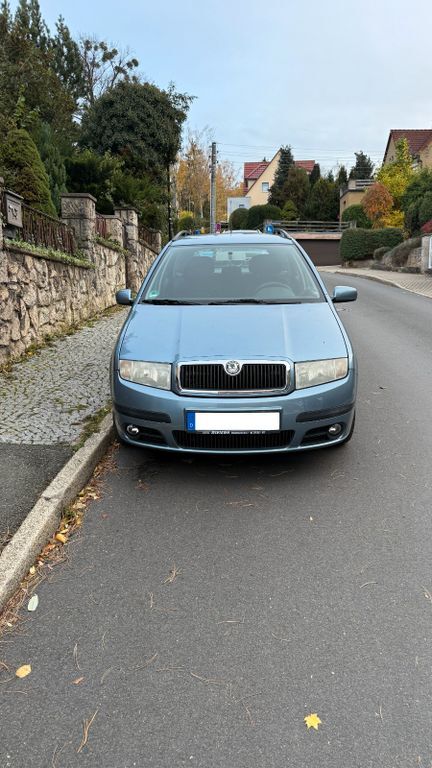 Skoda Fabia 151.500 km 1.400 € Jena 07749