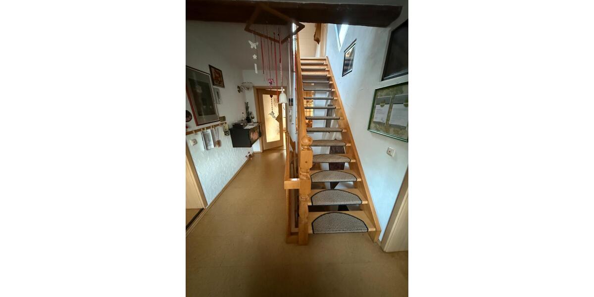 Einfamilienhaus Neuhaus am Rennweg - 10 Zimmer, 147 m&sup2;, 120.000&euro; | Angebot:26620956