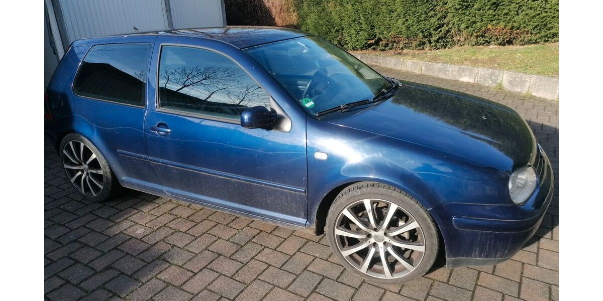 VW Golf 384.000 km 1.700 &euro; Hamm Sieg 57577