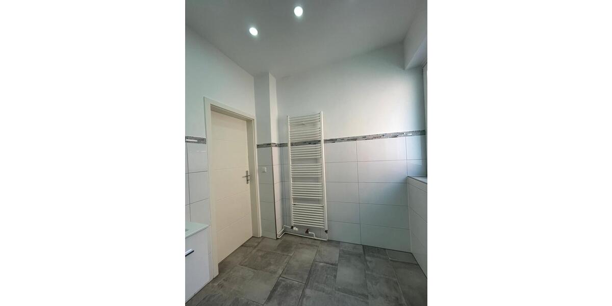 Erdgeschoßwohnung Bad Bramstedt - 3 Zimmer, 74 m&sup2;, 1.300&euro; | Angebot:26089270