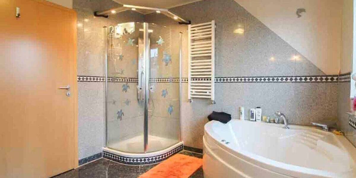 Einfamilienhaus Norderstedt Harksheide - 7 Zimmer, 208 m&sup2;, 649.000&euro; | Angebot:26451576