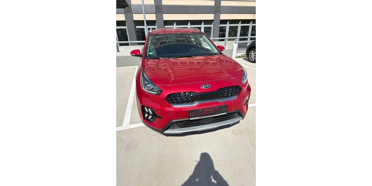 Kia Niro 92.000 km 16.400 &euro; Dietzenbach 63128