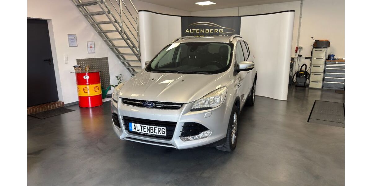 Ford Kuga 177.000 km 9.900 &euro; Handewitt 24983