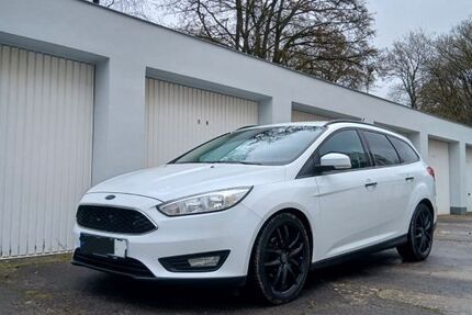 Ford Focus 179.999 km 8.100 &euro; Trier 54295