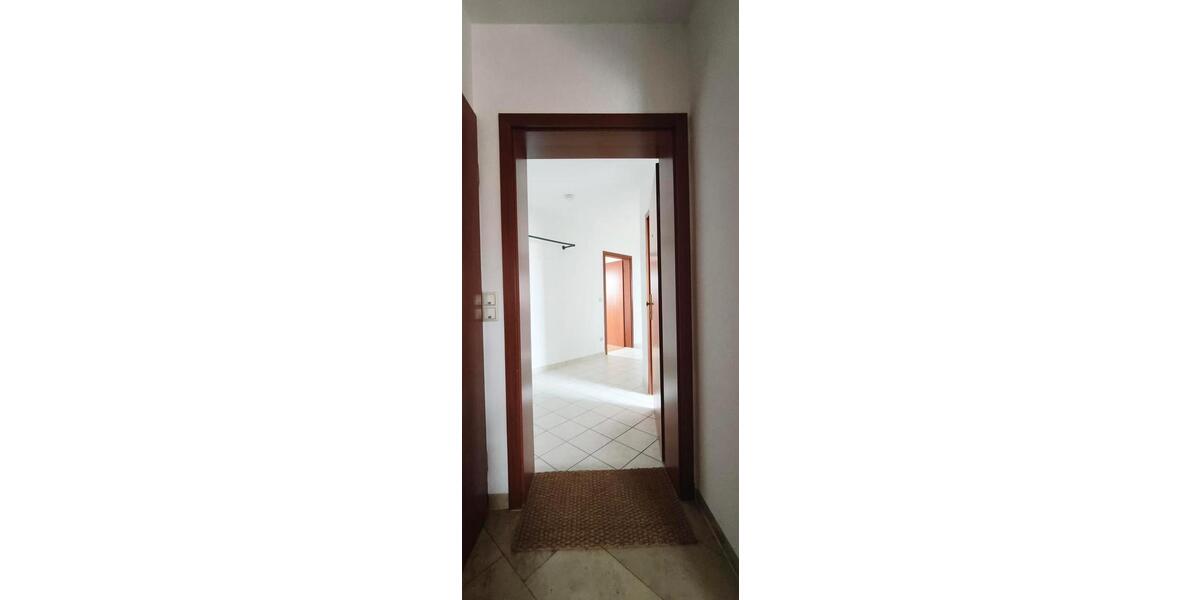 Etagenwohnung Ebermannstadt - 2 Zimmer, 82 m&sup2;, 988&euro; | Angebot:25229443