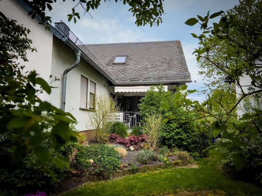 Haus zum Kaufen in Külz (Hunsrück) 319.000 € 175 m²
