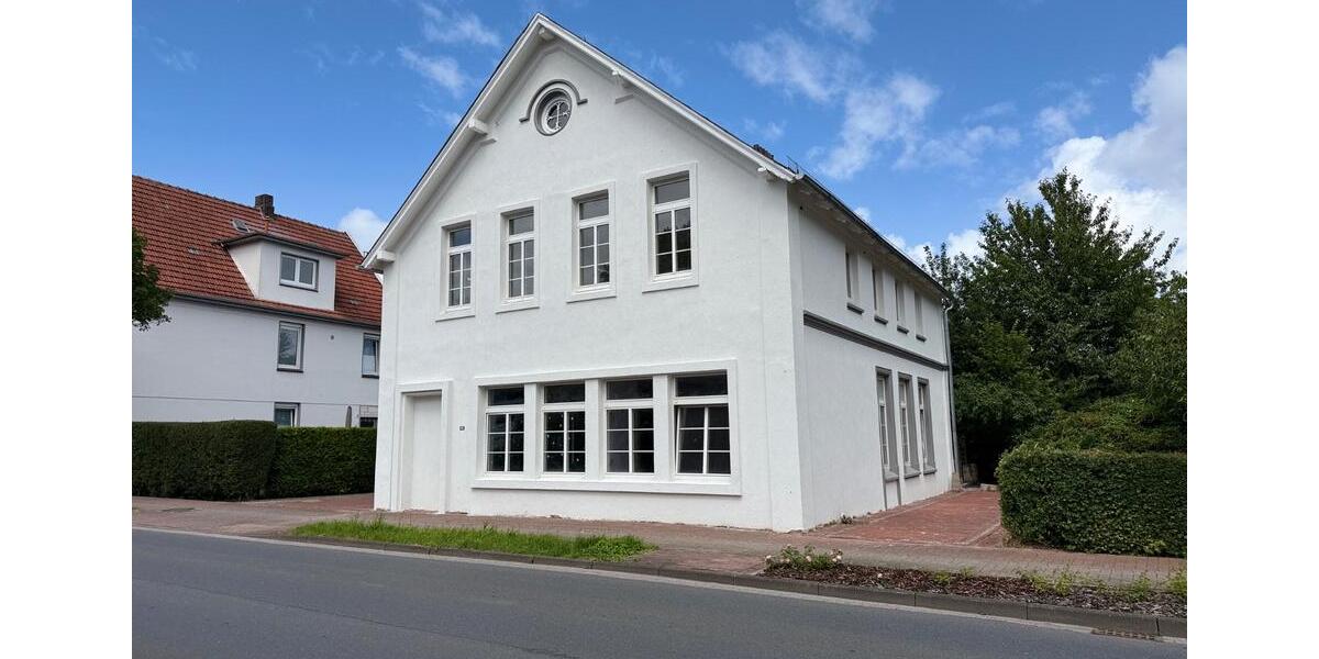 Einfamilienhaus Nordenham - 11 Zimmer, 189 m&sup2;, 199.000&euro; | Angebot:27096175