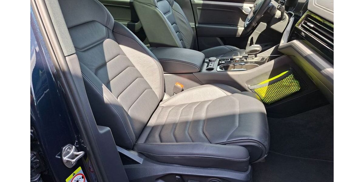 VW Touareg 99.750 km 44.200 &euro; Berlin 13127