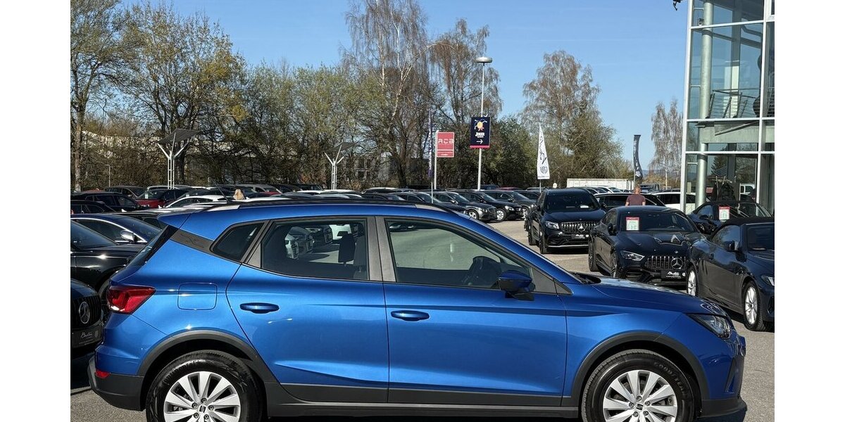 Seat Arona 1.0 TSI Style PDC/CARPLAY/KLIMAx2/ACC/DAB 28.461 km 16.900 &euro; Villingen-Schwenningen 78054