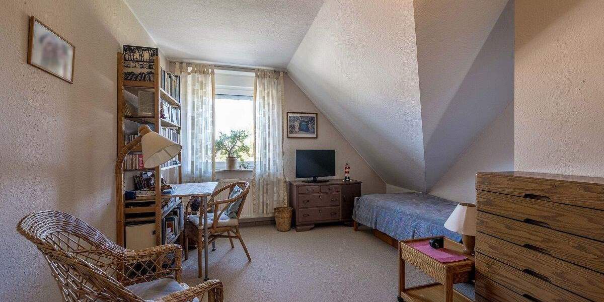 Doppelhaushälfte Bremerhaven Weddewarden - 4 Zimmer, 125 m&sup2;, 299.000&euro; | Angebot:23949495